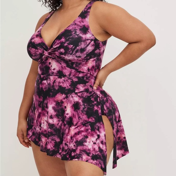 Torrid Wireless Short Asymmetrical Swim Dress With Brief 2X Black & Pink Tie Dye - Picture 2 of 12